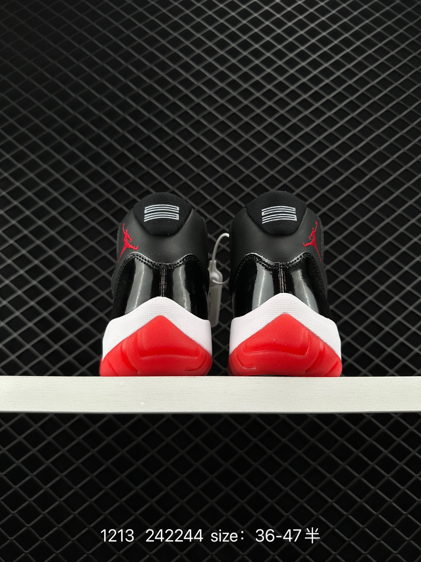 Air Jordan 11 Retro “Bred”